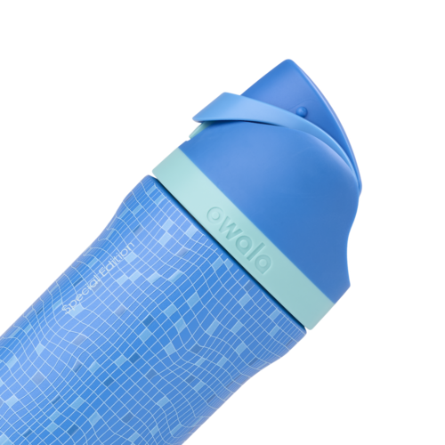 Owala FreeSip Water Bottle Stainless Steel 24oz | Take a Dip - Image 4